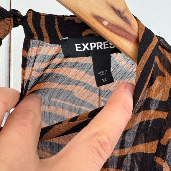 Express Brown and Black Ruffled Body-Con Midi Dress - Picture 2 of 6